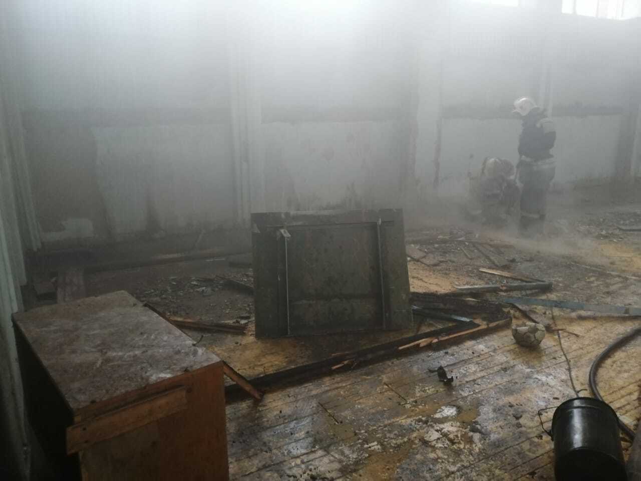 В Омске найдут подрядчика для ремонта школы № 75 после пожара