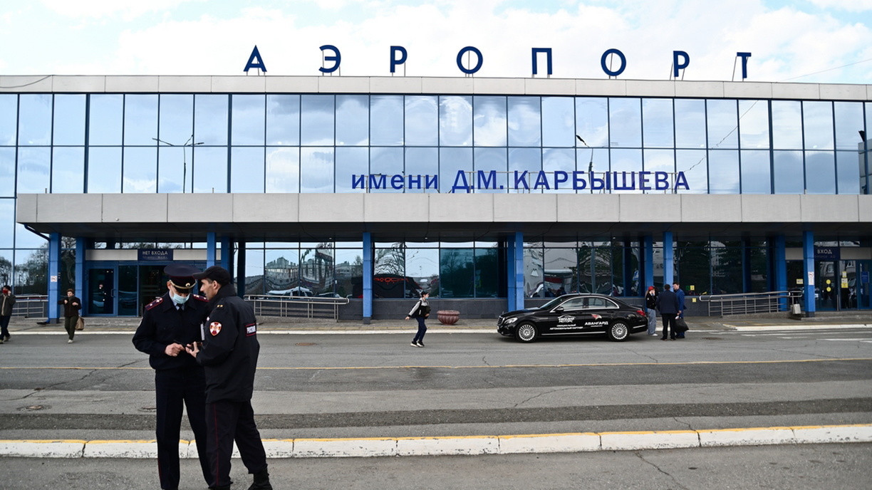 В омском аэропорту подсчитали долю задержек рейсов
