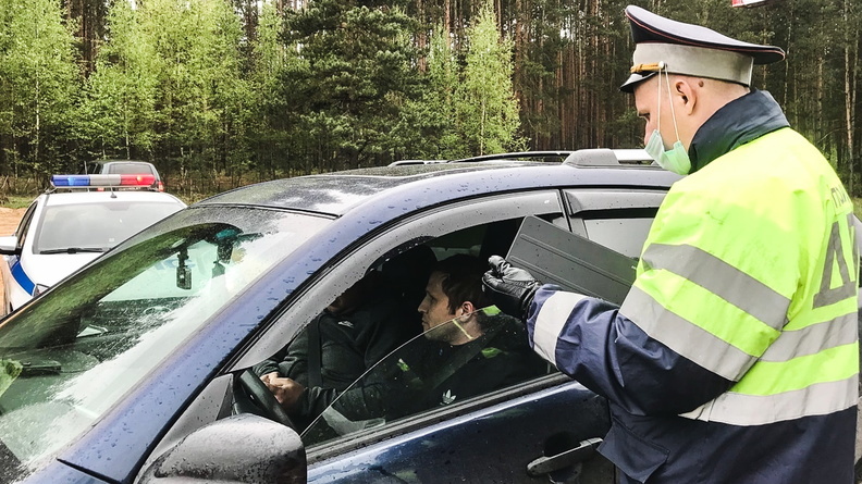 Полиция перестала контролировать выезды из Омска