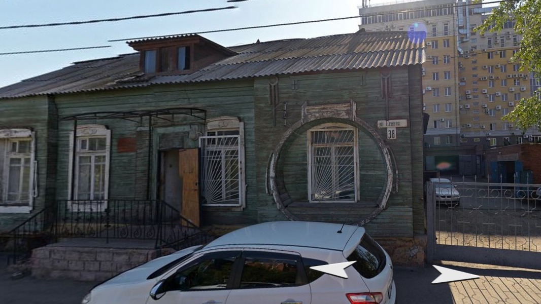 Старинный дом на Сенной в центре Омска собираются сдать в аренду за 728 тысяч
