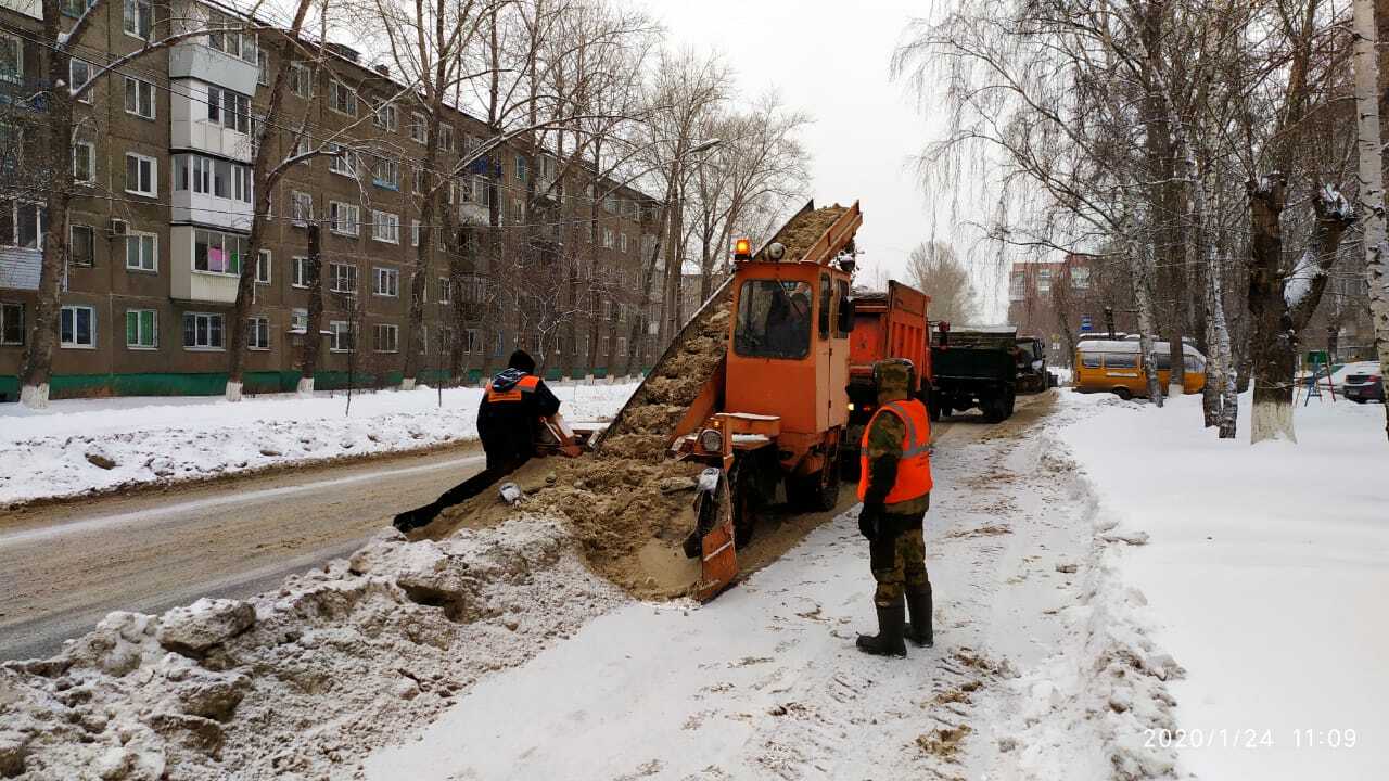 В мэрии Омска объяснили, какие улицы в центре города чистят в первую очередь