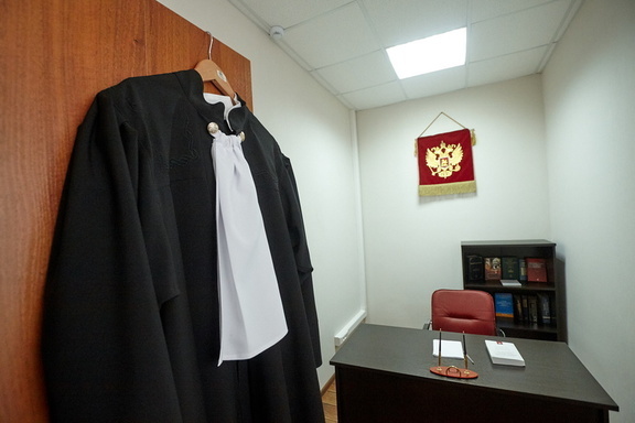 Судью из Омской области лишили неприкосновенности из-за серьезной аварии