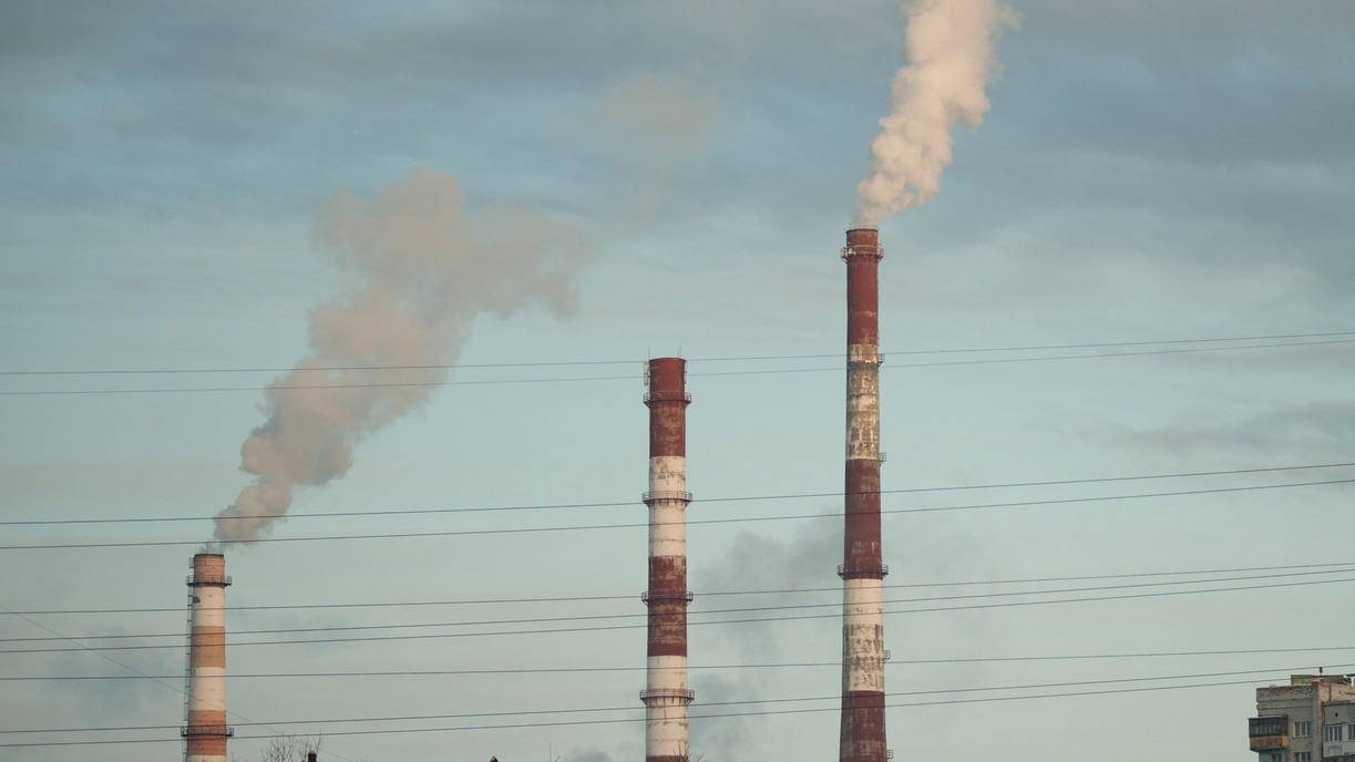 В Омске 14 апреля зафиксированы выбросы оксида азота