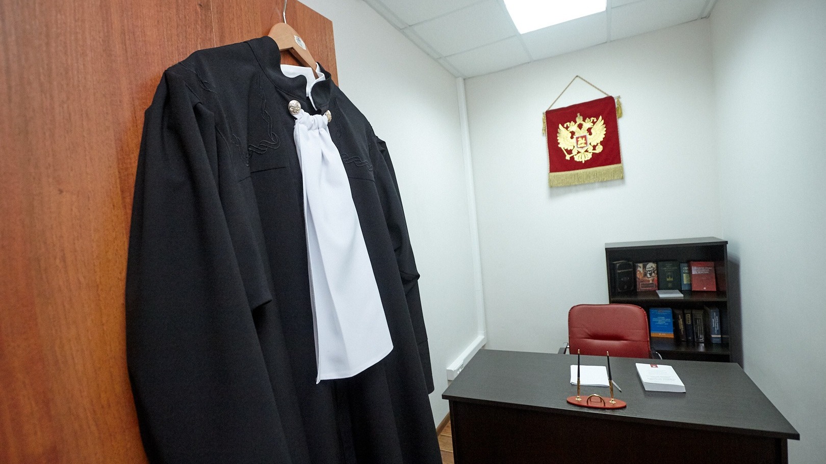 Президент Путин назначил сразу двух федеральных судей в Омске