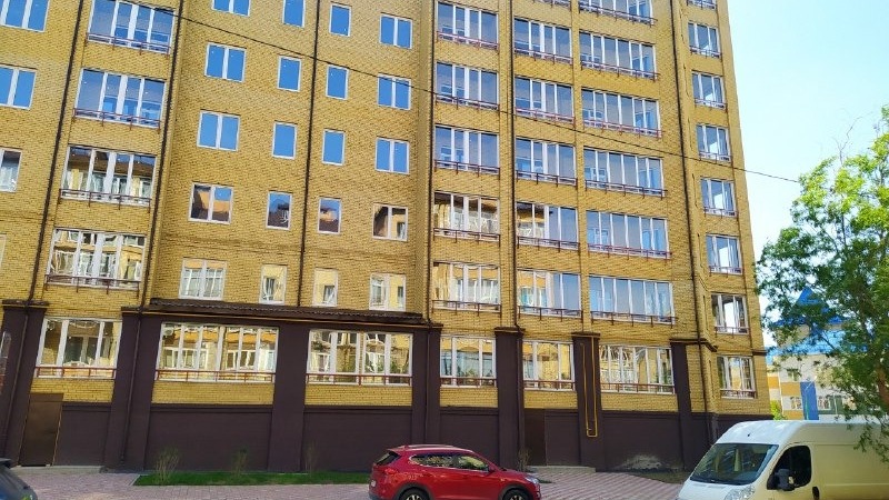 В элитном микрорайоне Омска сдали многоэтажку с пятикомнатными квартирами