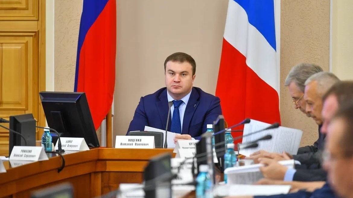 Виталий Хоценко призвал усилить борьбу с наркопреступностью в Омской области