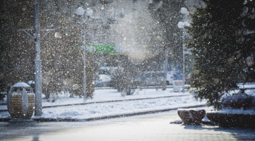 Снегопады целую неделю. В Омске у дорожников резко прибавится работы