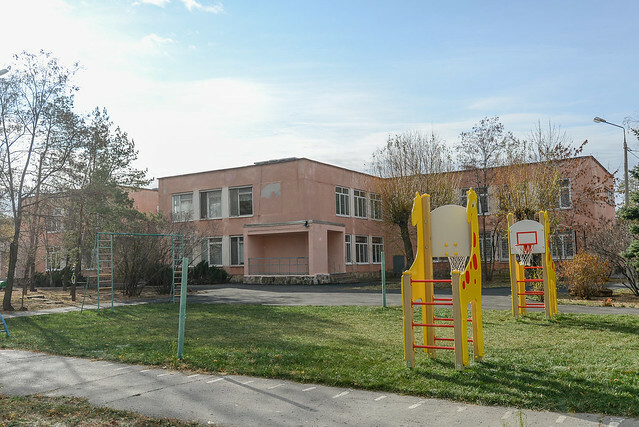 На ремонт омских школ и детских садов потратят более 168 млн рублей