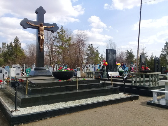 Новое кладбище в Омске появится рядом с «Авангардом»