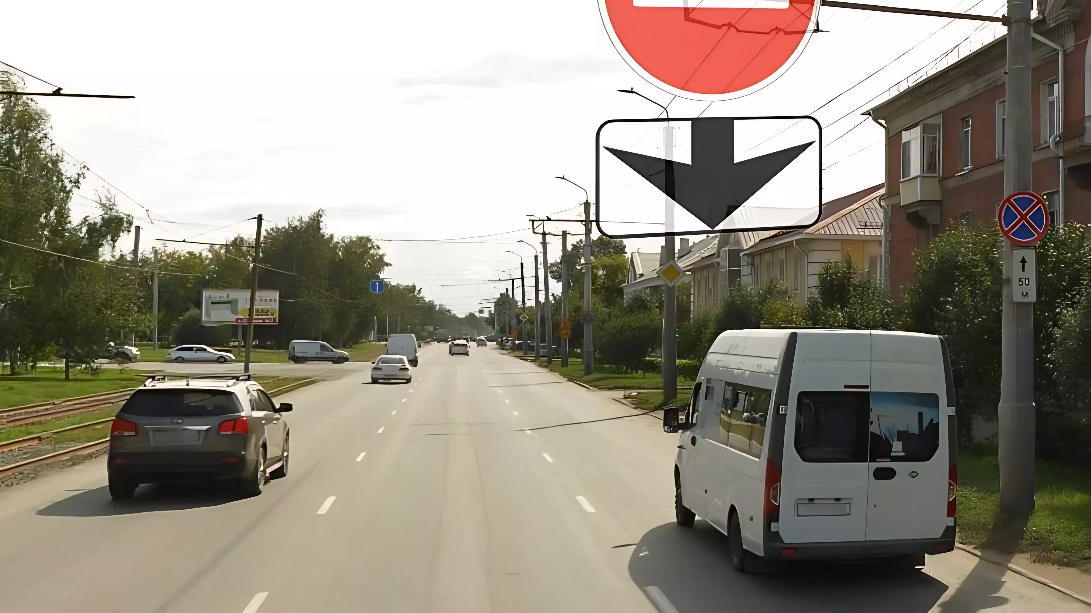 На еще одном дорожном участке Омска появятся полосы для общественного транспорта