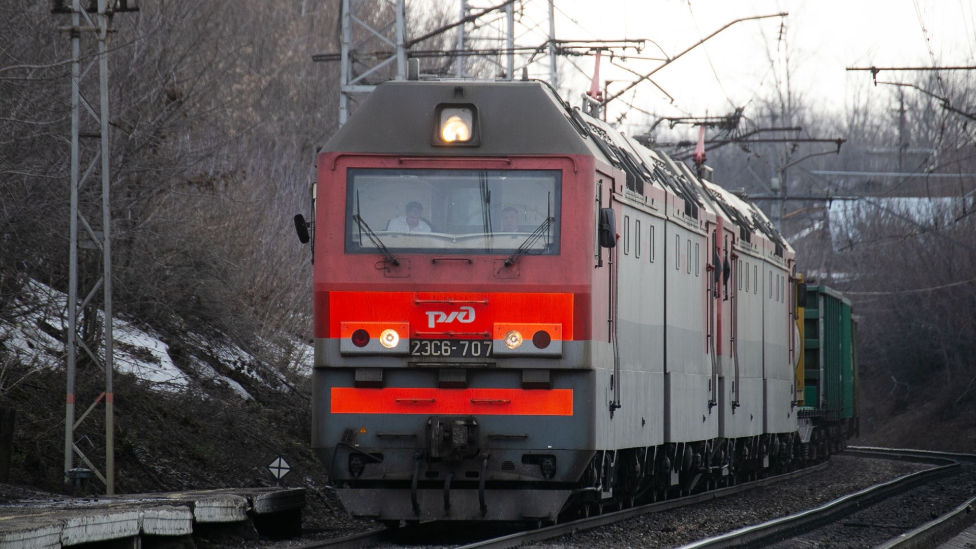 В Омской области на двое суток перекроют железнодорожный переезд