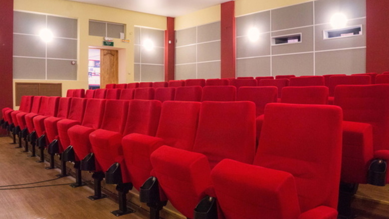 Ограничения для омских кинотеатров продлили до 31 июля