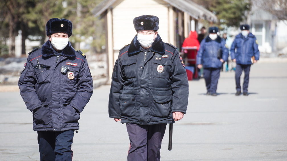 В Новосибирске нарушителей самоизоляции оштрафовали на 2.7 млн рублей