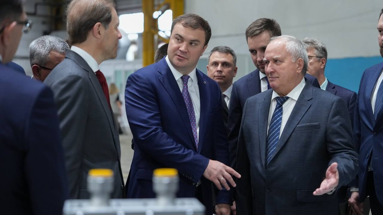Хоценко и Мантуров договорились о создании нового индустриального парка в Омске