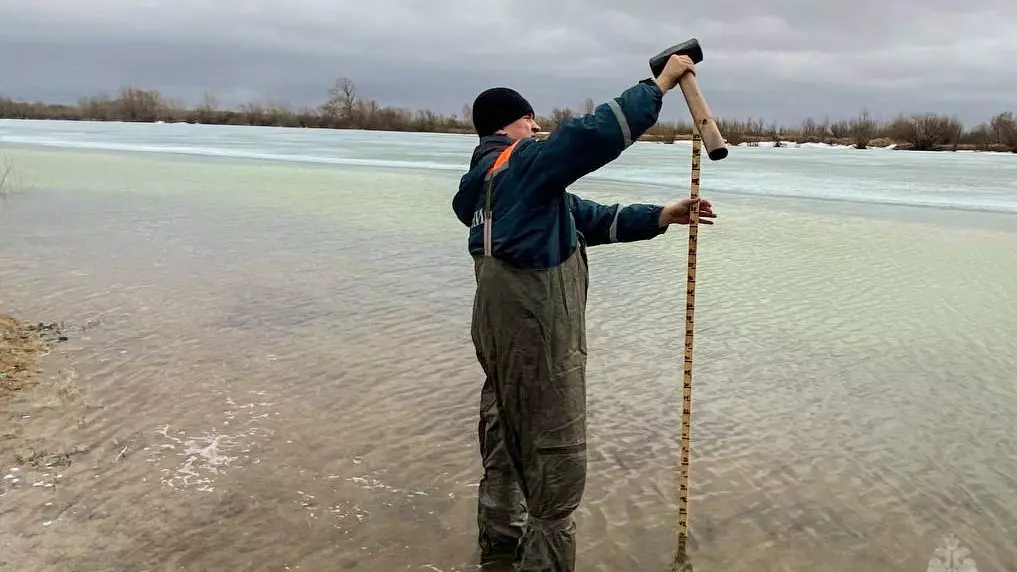 Уровень воды в Иртыше повысился на 12 сантиметров за сутки