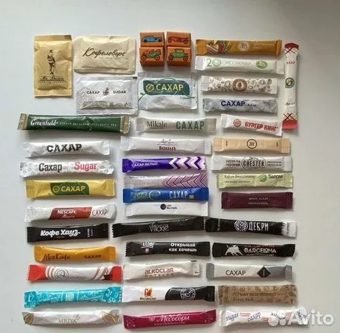 Коллекция пакетиков с сахаром