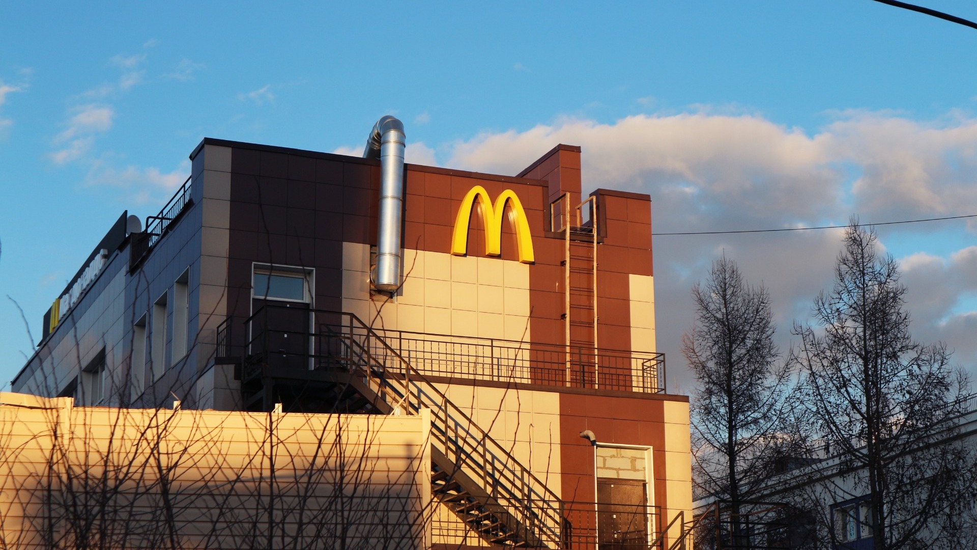 Рестораны McDonald's  Омске решили не открывать