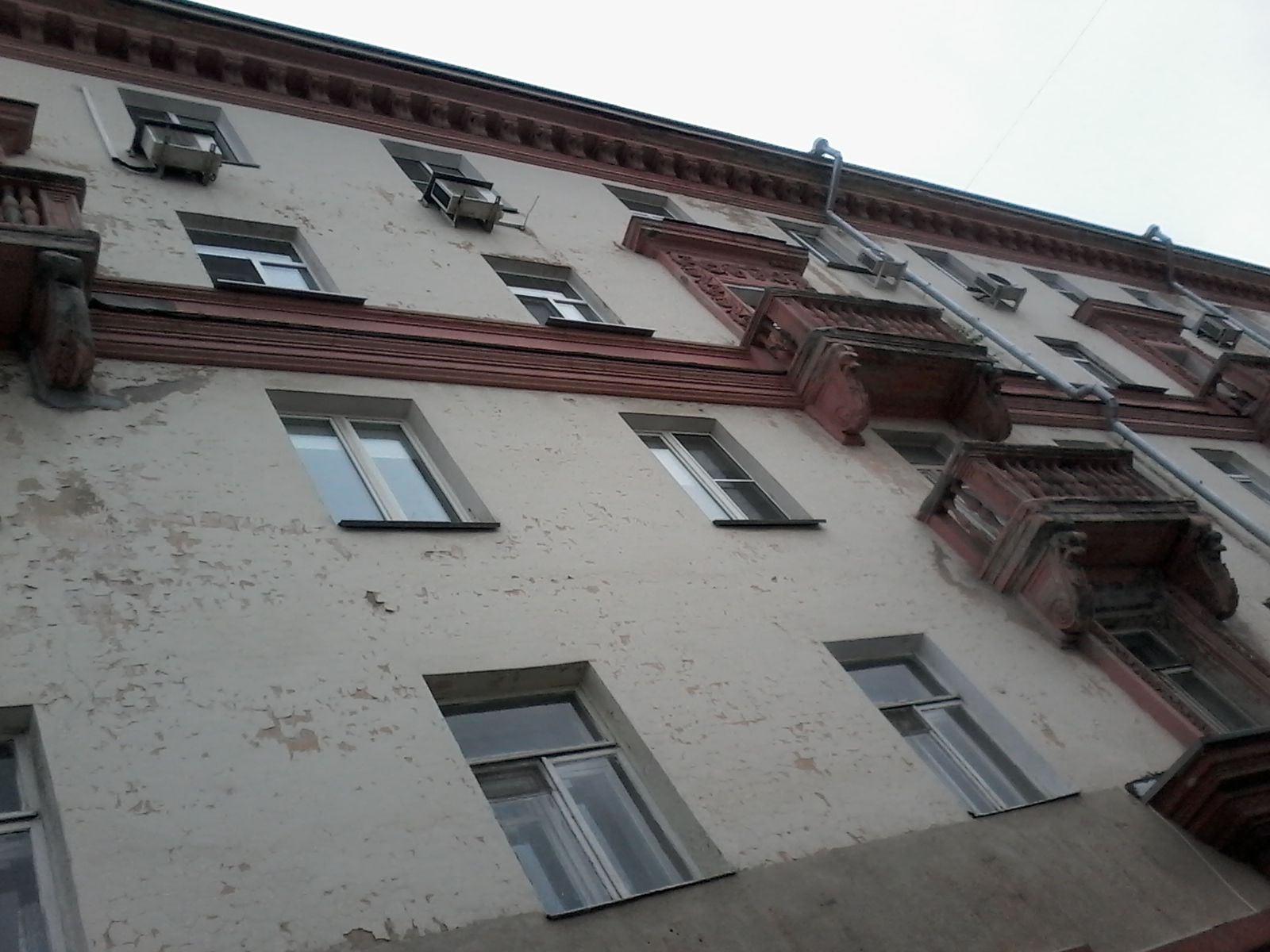 К приезду Путина в Омске отремонтировали фасады 30 домов из 169 запланированных