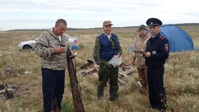 Сотрудники Омского МВД провели проверку соблюдения закона об охоте
