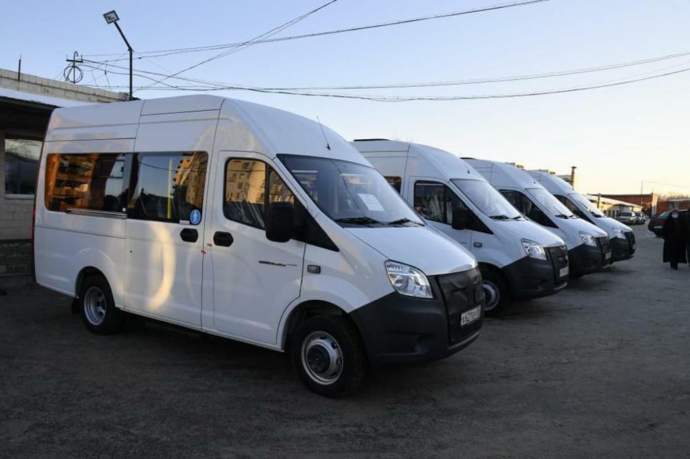 Омской службе гемодиализной помощи передали 10 новых машин