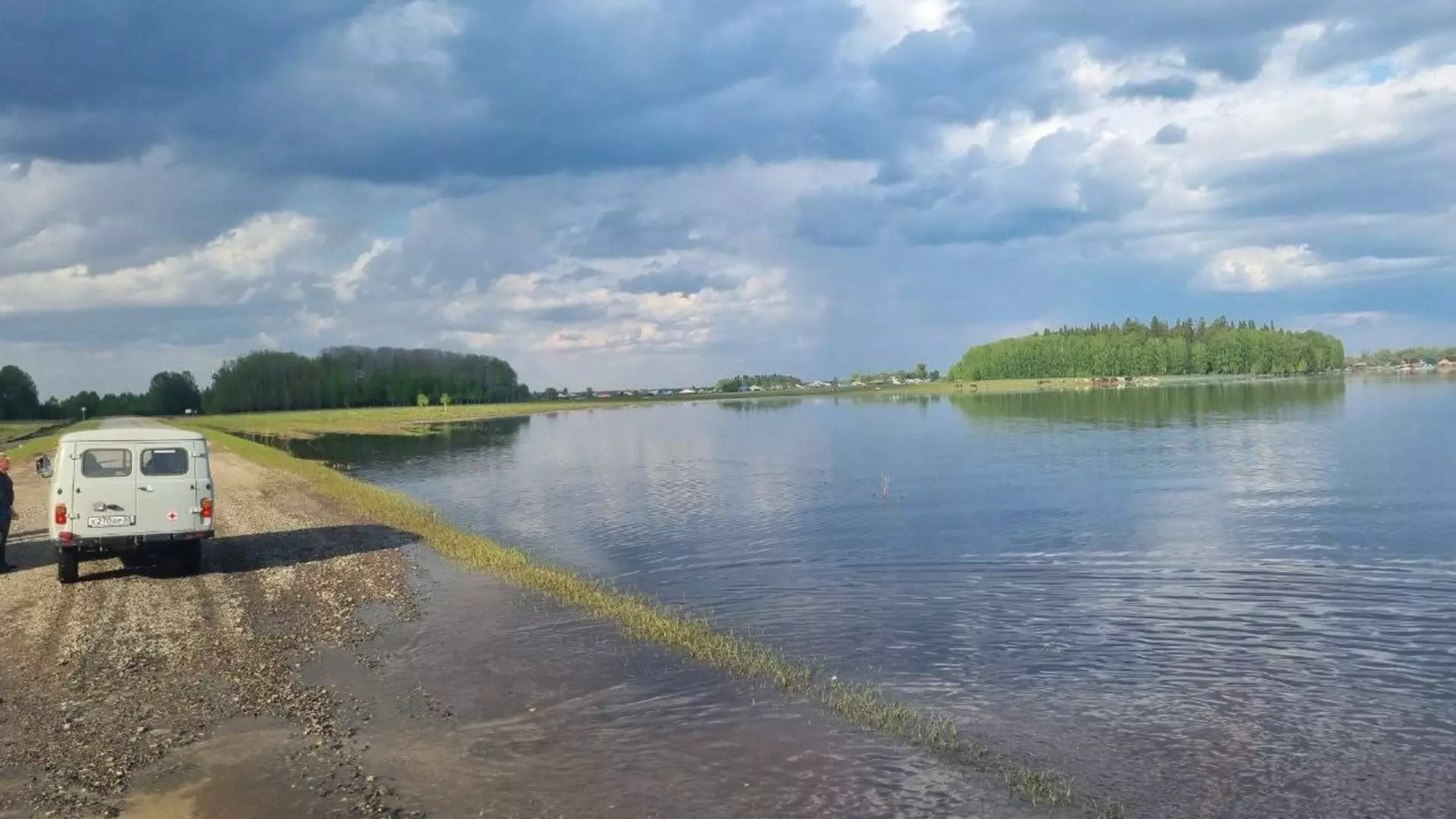 Подтоплены еще 386 домов. В Омской области уровень воды в Иртыше продолжил  падать — Новости Омска и области - Город55