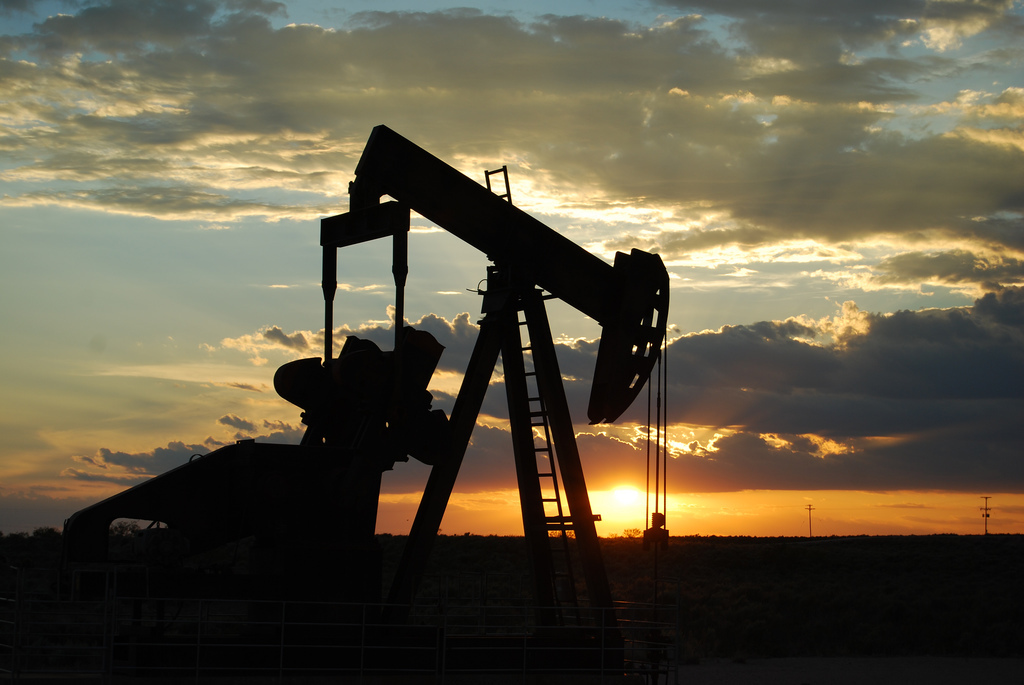 Нефть марки Brent упала в цене до 58 рублей