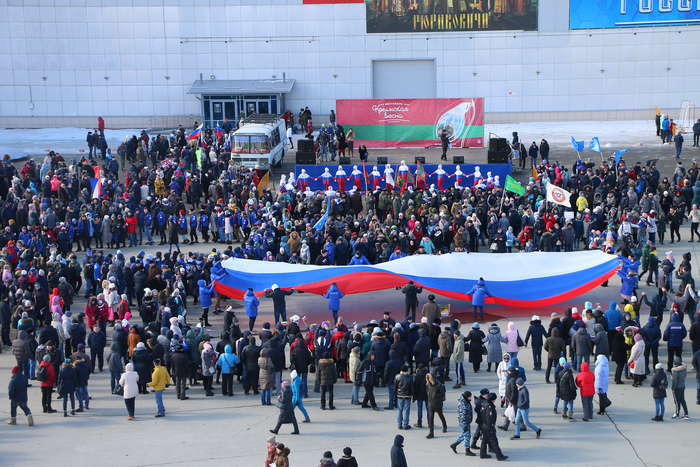 День воссоединения Крыма с Россией отметят в сквере Дружбы народов