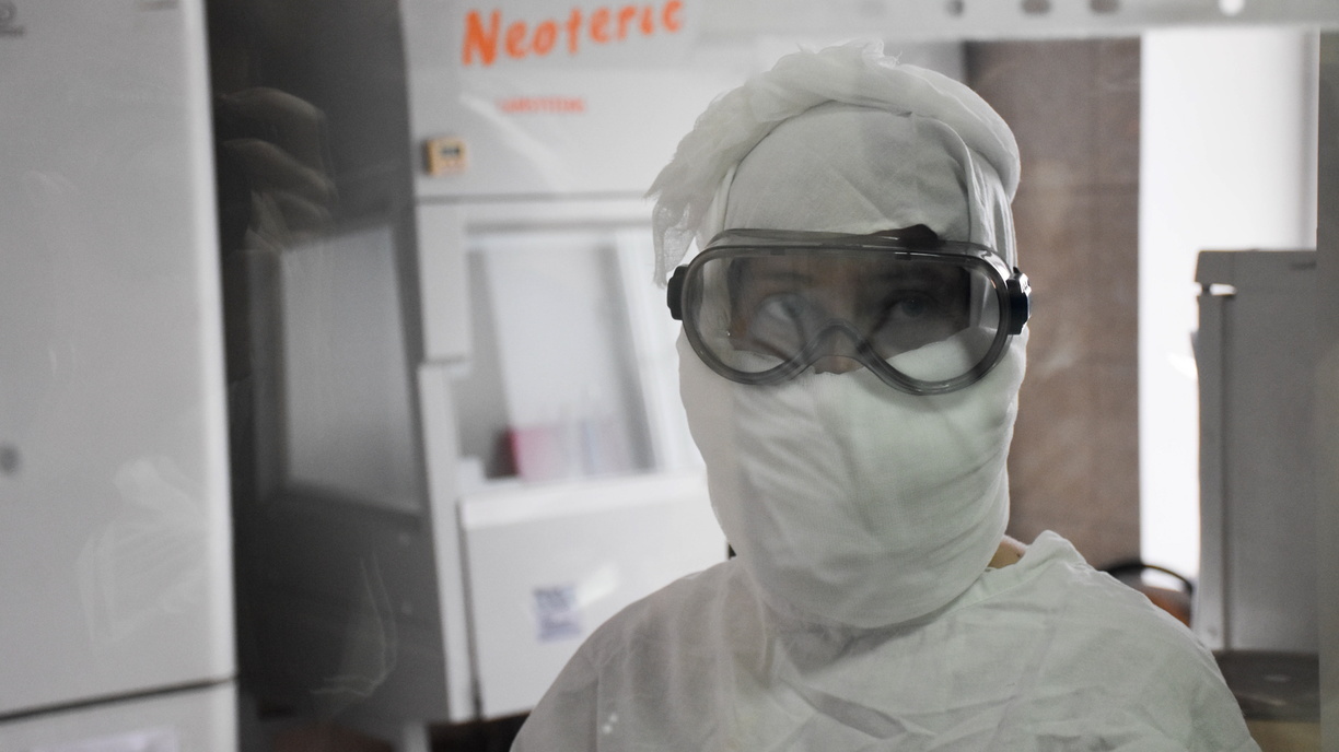 Время пандемии: коронавирус шагает по миру, Омск замер в ожидании
