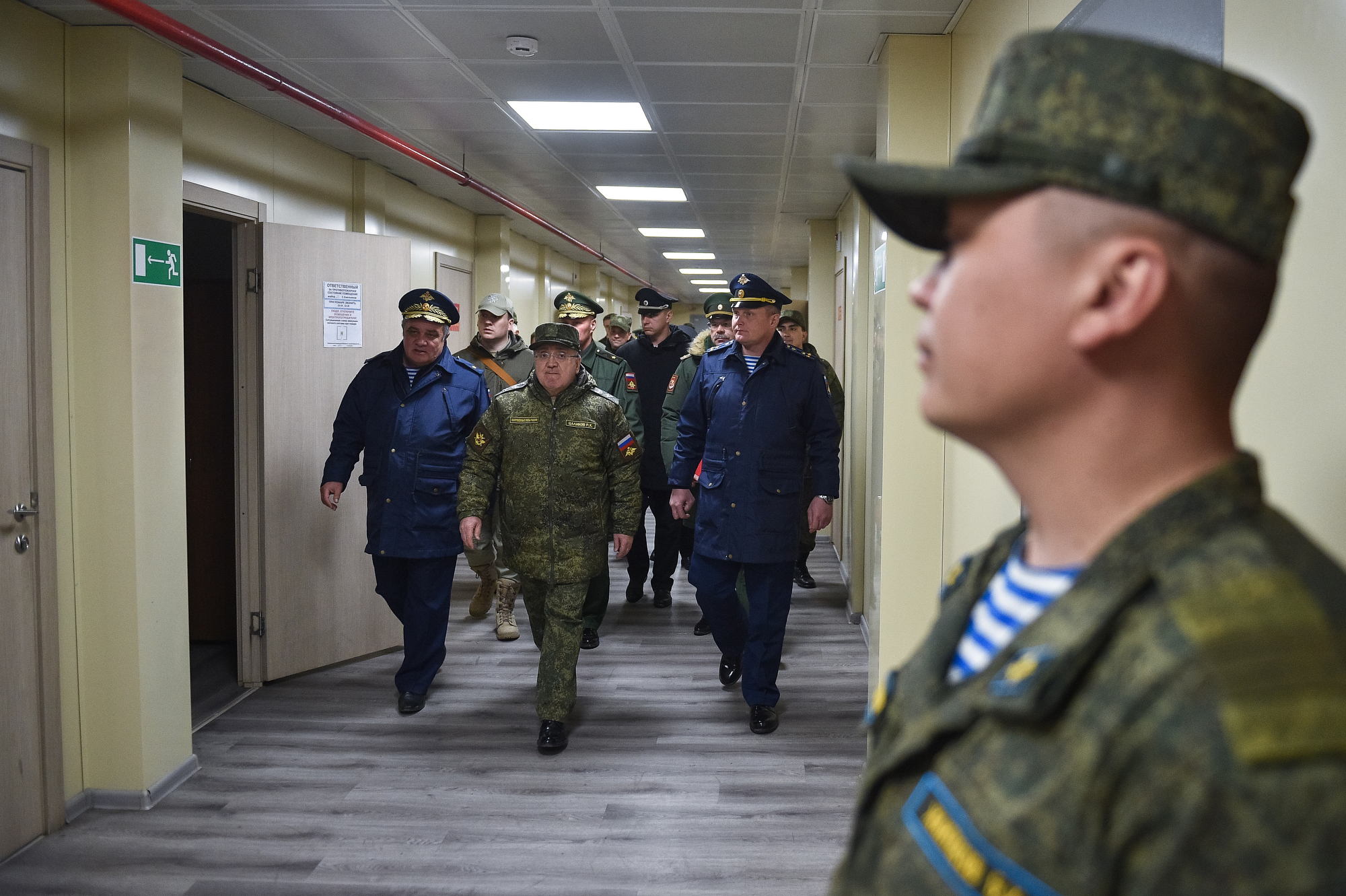 К осени в УЦ ВДВ в Омске введут в эксплуатацию три казармы на 1 060 человек