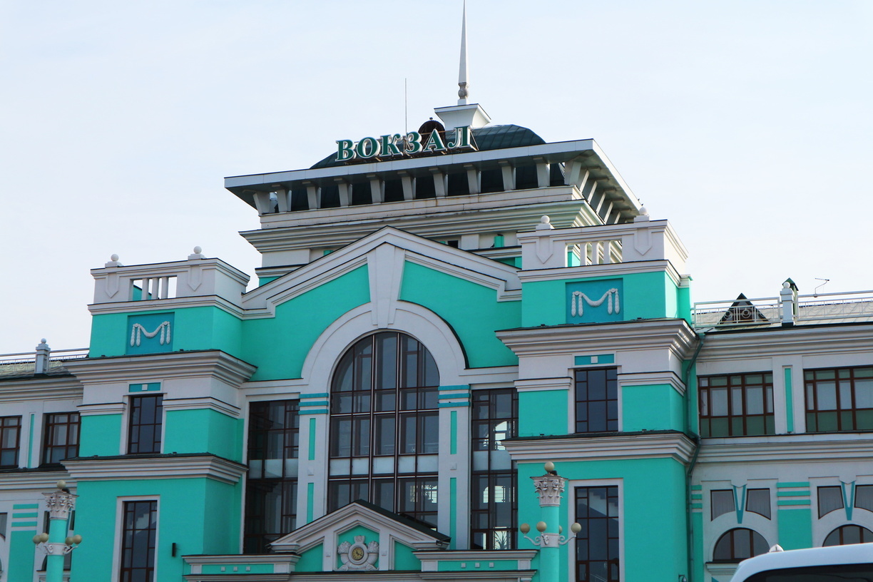 В Омске эвакуировали здание железнодорожного вокзала