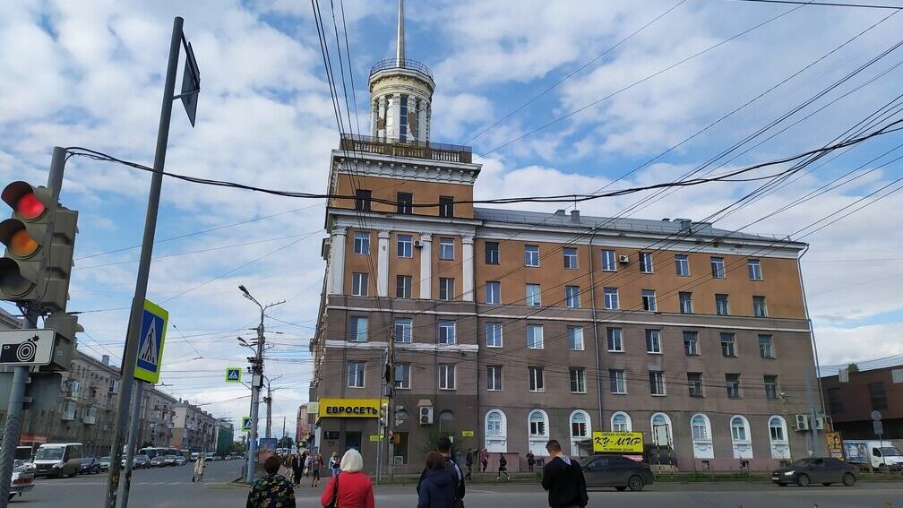 В центре Омска на целый день отключили светофоры