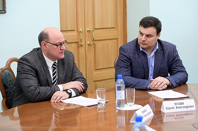 Бурков обсудил с экспертами ОНФ способы решения проблем в медицине