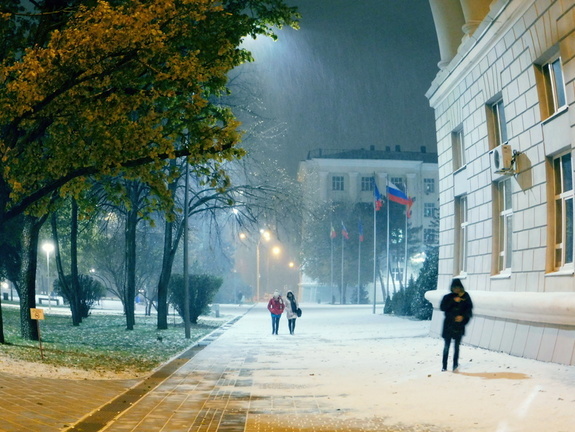 Синоптики: аномально теплая декабрьская погода в Омске изменится накануне Нового года
