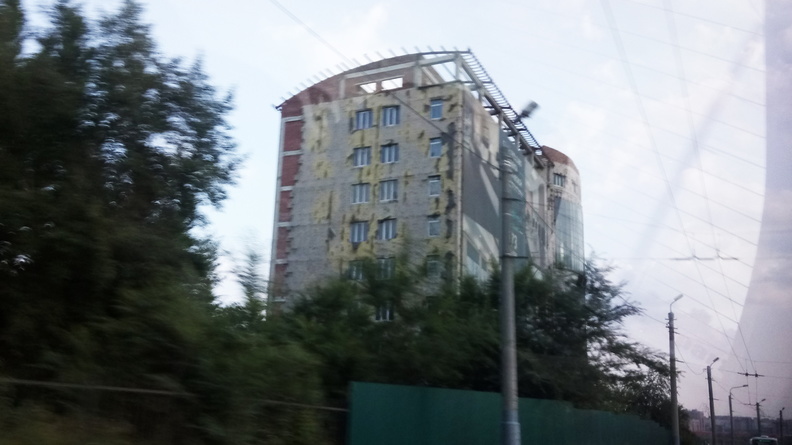 Недостроенную гостиницу в Омске подключат к отоплению почти за 5 млн рублей