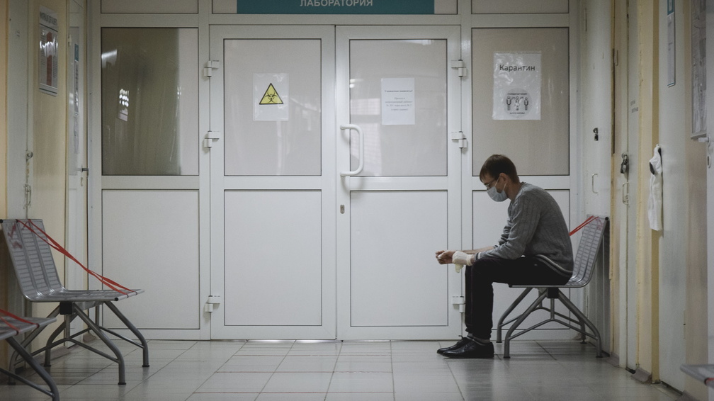 Количество больных коронавирусом в Омске достигло пугающей отметки