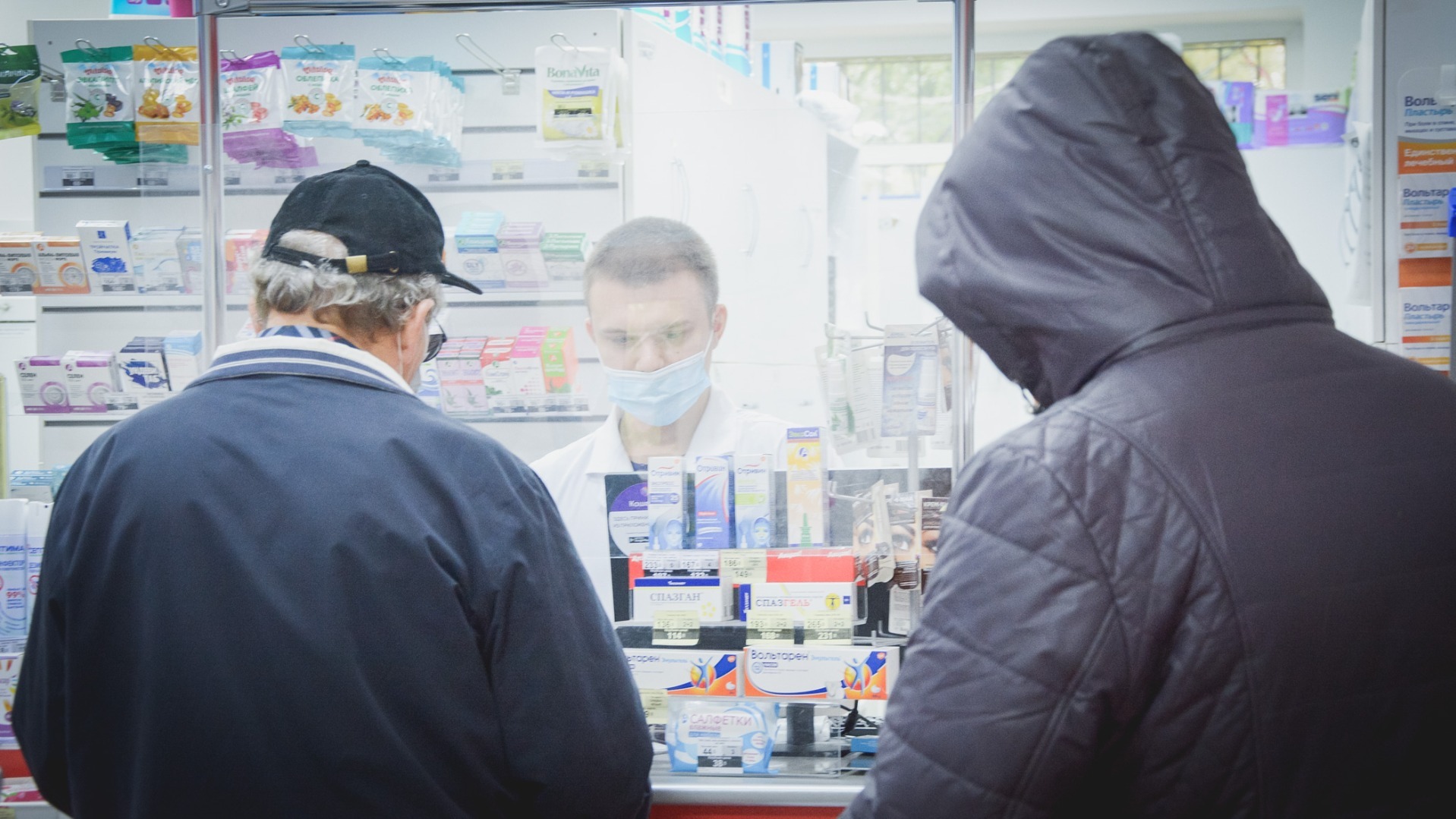 Стало известно, какие лекарства пропали в омских аптеках из-за санкций