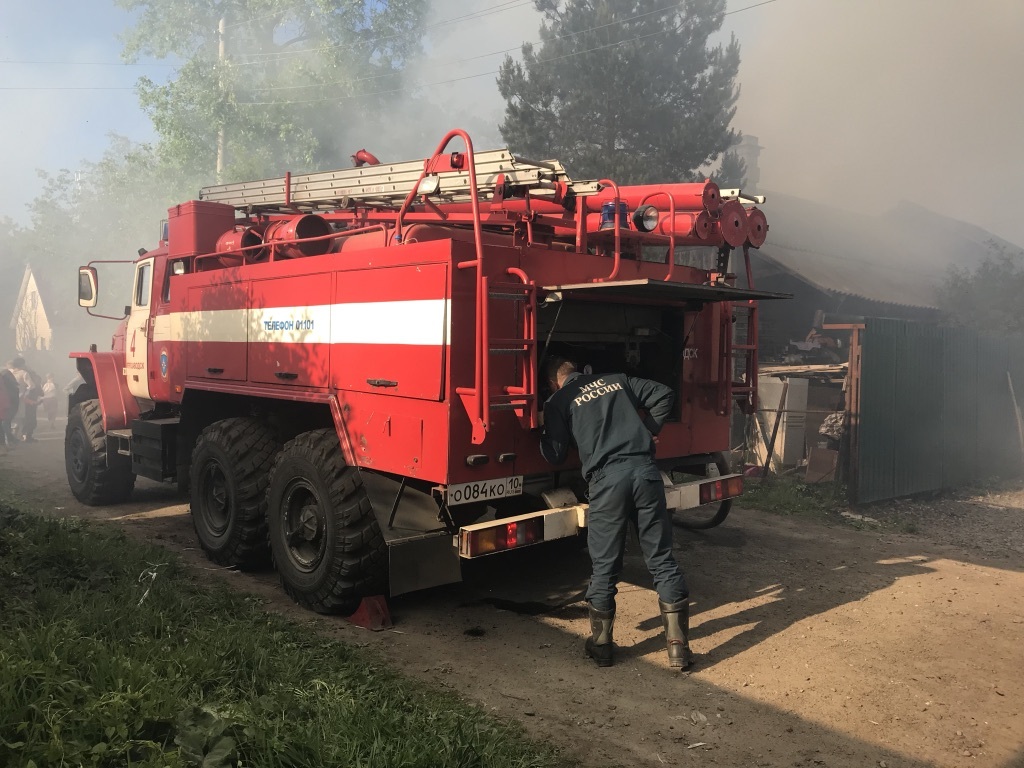 Вечером в Омске из пожара спаслись 20 человек