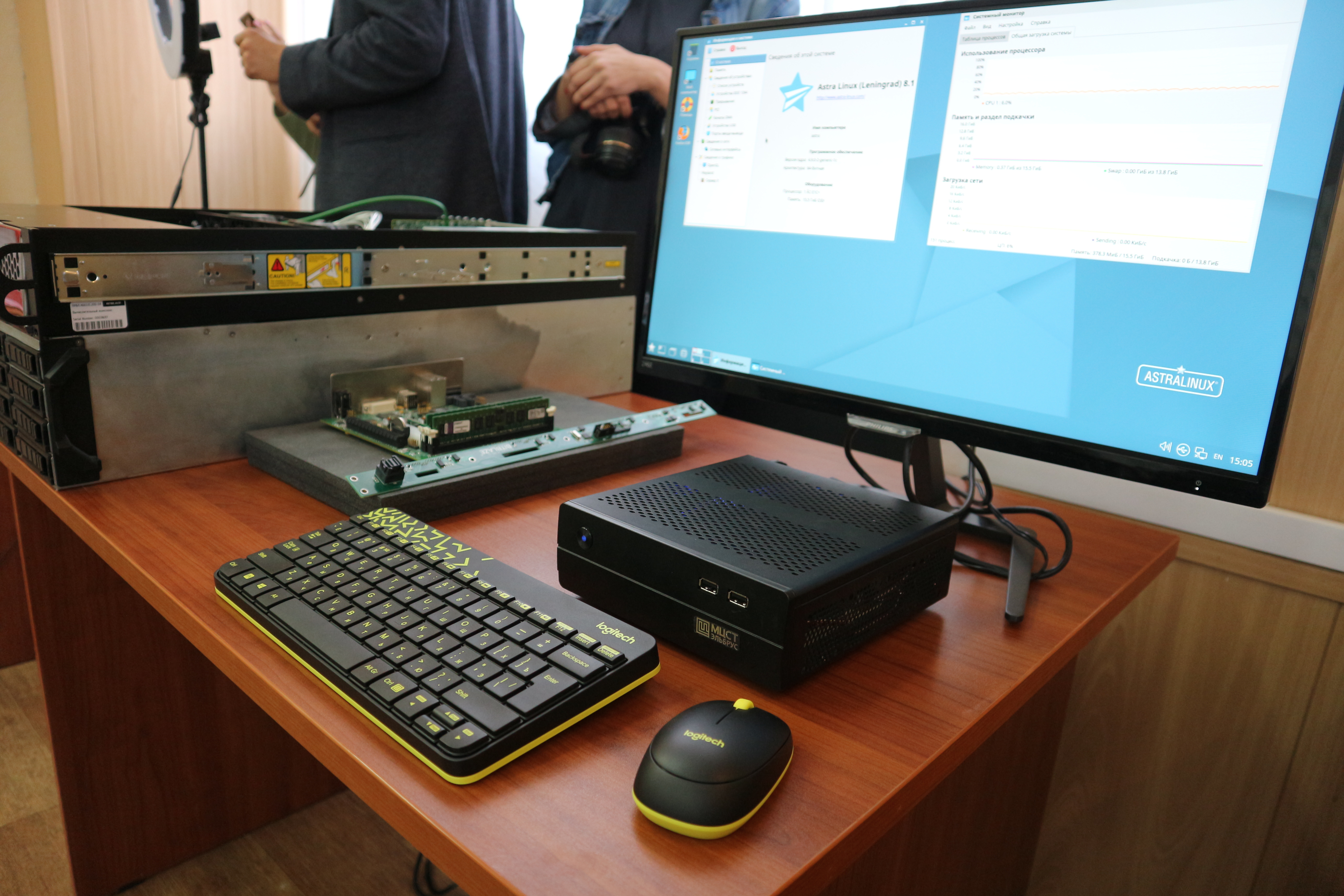 В Омске начали производить компьютеры для исполнения «закона Яровой»