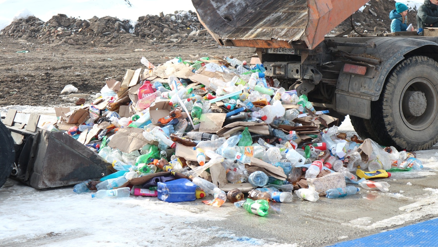 Рекультивацией мусорного полигона в Омске займется компания из Владимира