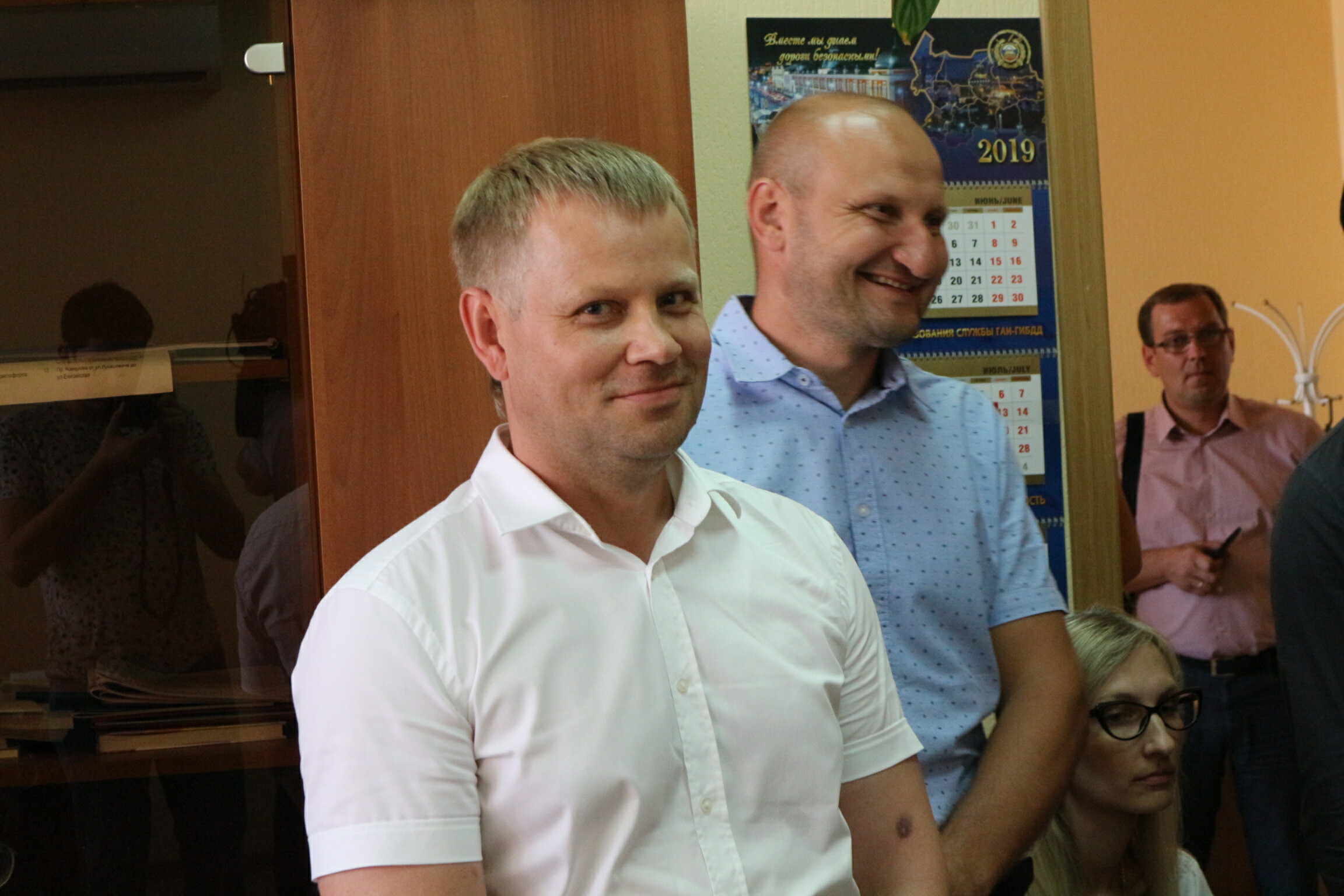 Ольшанского официально признали победителем конкурса на установку теплых остановок