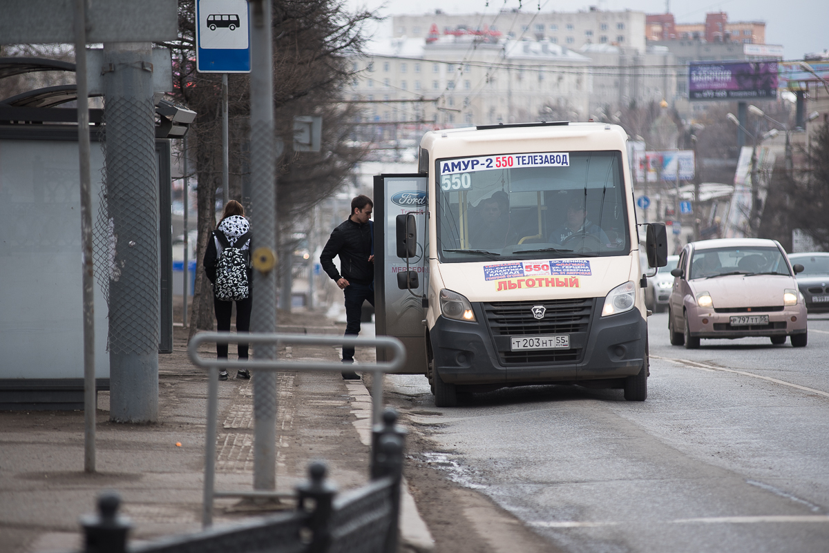 По дорогам Омска ездил 91 «призрачный» автобус