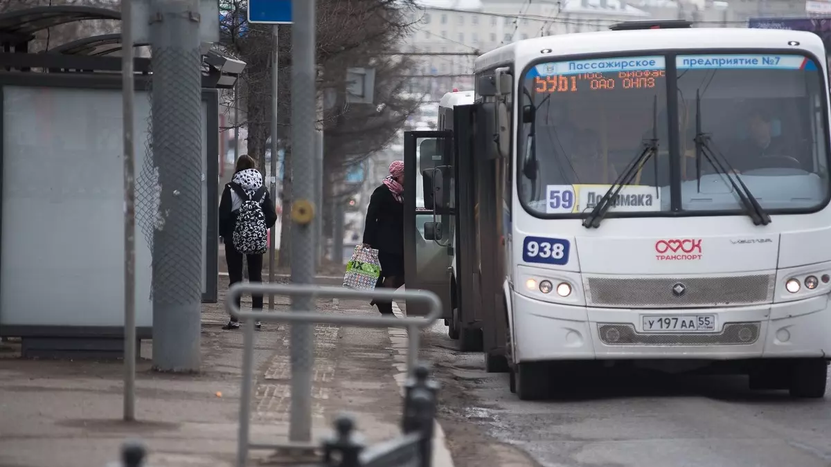 В Омске продолжается ухудшение статистики по ДТП с пассажирским транспортом