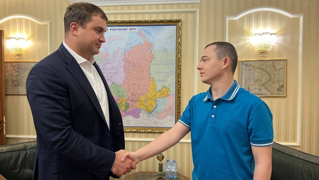 Виталий Хоценко сообщил о возврате из украинского плена омского бойца