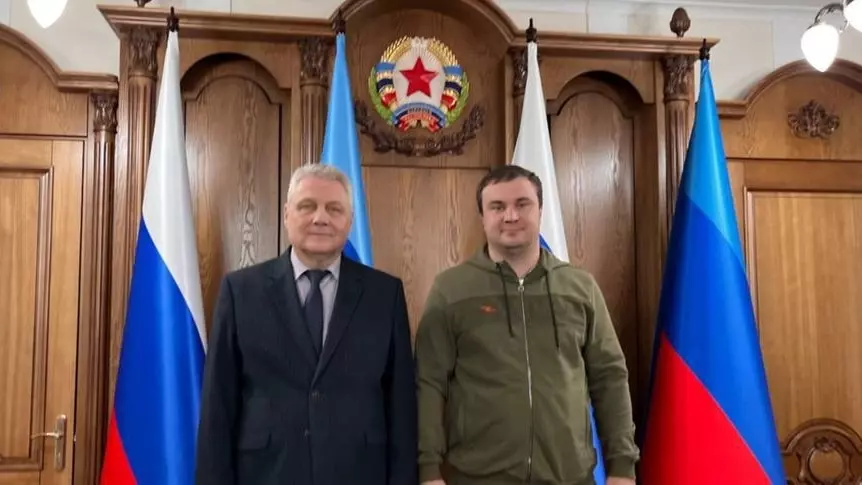 Виталий Хоценко провел встречу с председателем правительства ЛНР