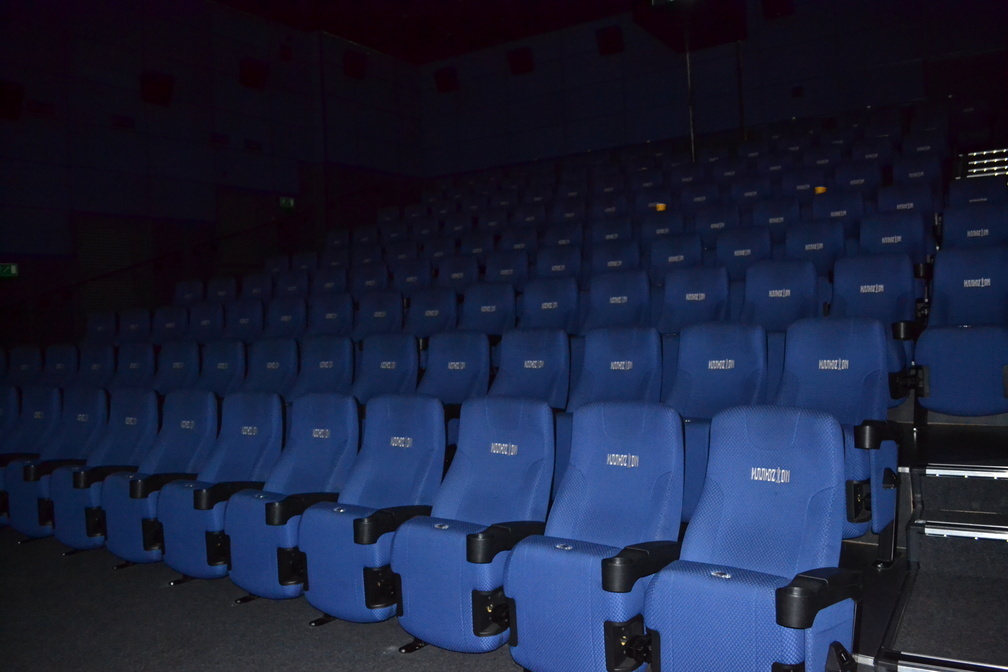 Российские кинотеатры перестанут работать из-за коронавируса