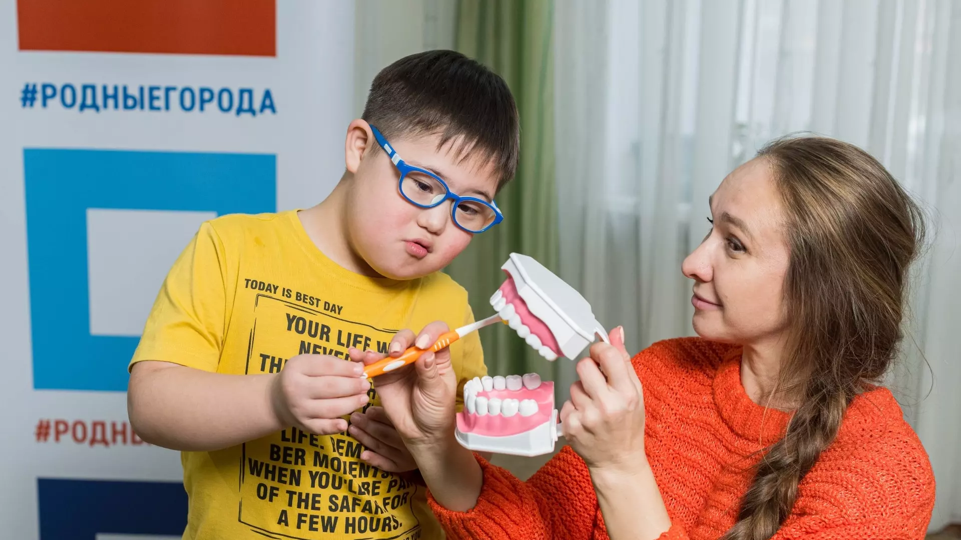 В Омске появилась Школа стоматологического здоровья для детей с РАС