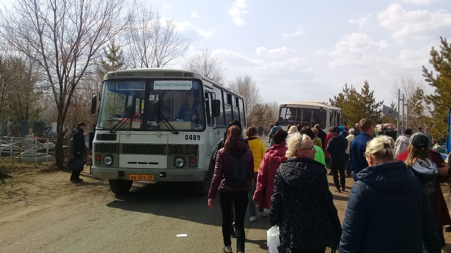 На майские праздники в Омске изменят график работы автобусов