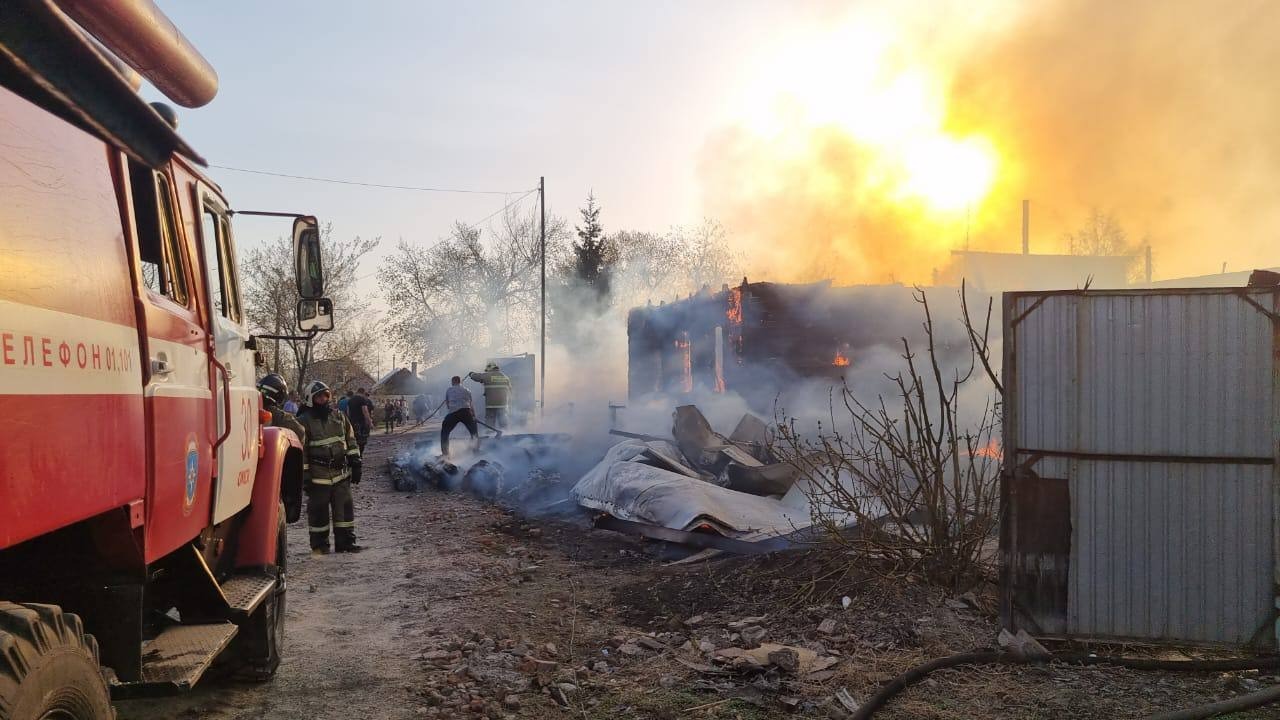 Глава СК Бастрыкин взял под контроль уголовные дела о пожарах в Омской области