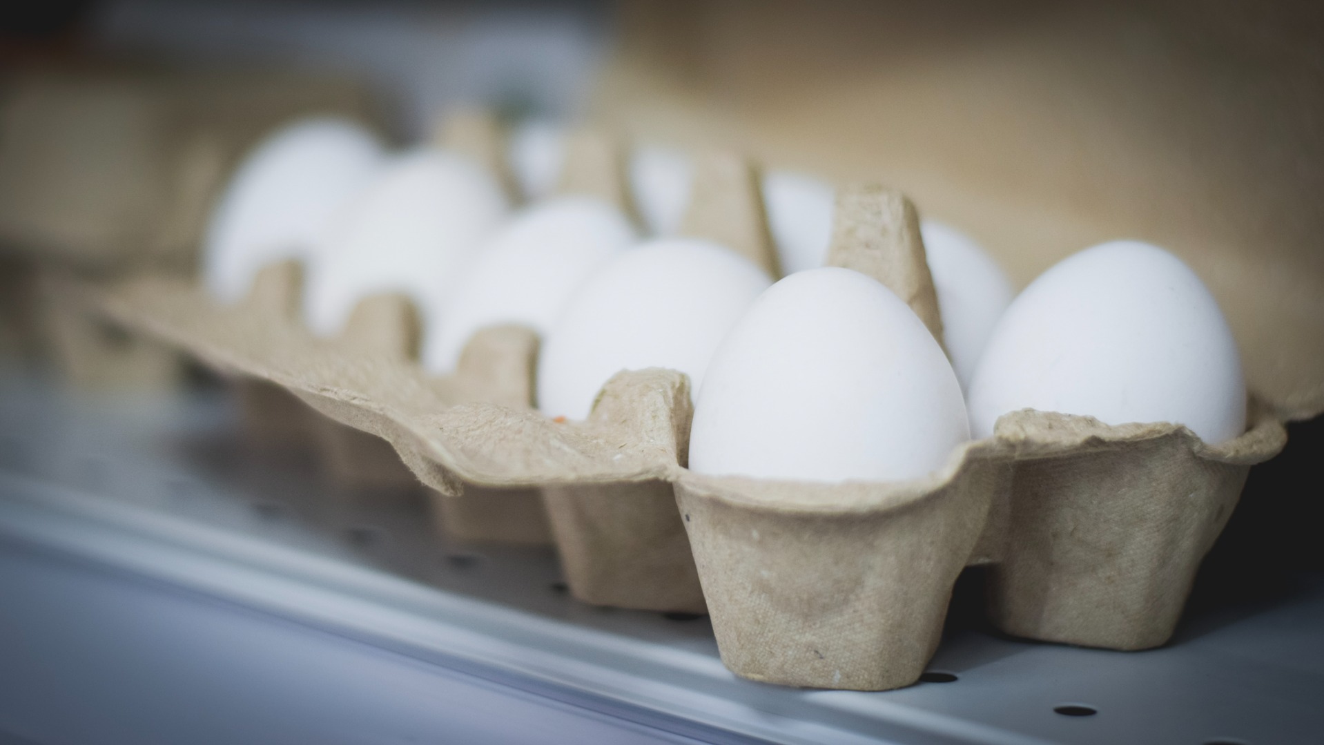 В Омске стали производить почти на 75% больше яиц