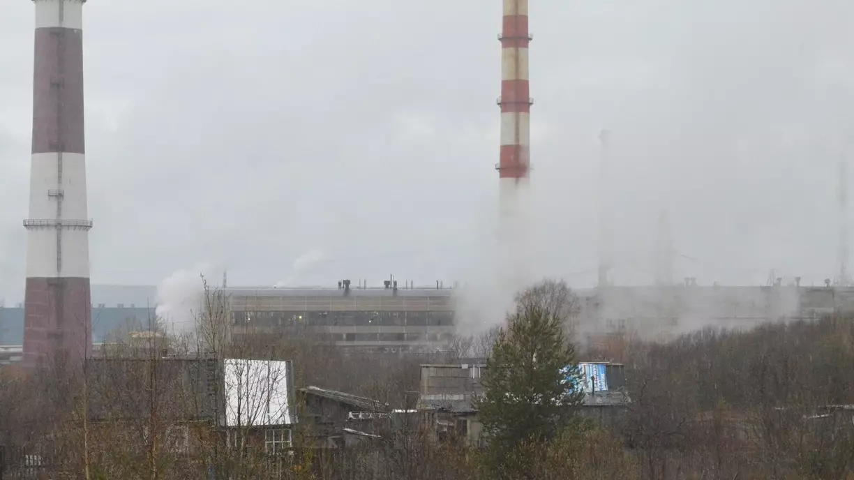 Воздух на территории Омской области снова подвергся рассеиванию вредных примесей